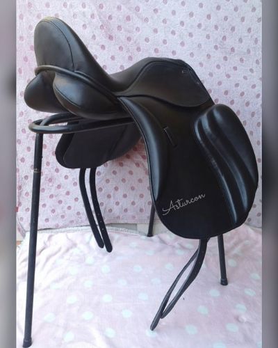 Dressage Saddle Leicester